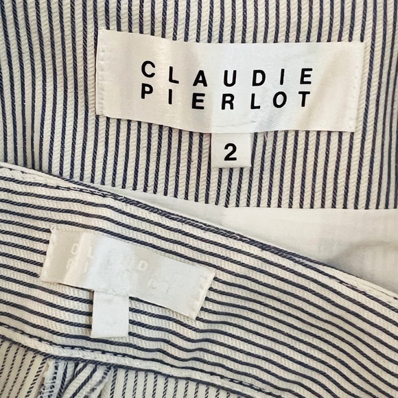 Navy and white blazer and short suite set. Piping details, silver snap buttons, - Picture 6 of 6